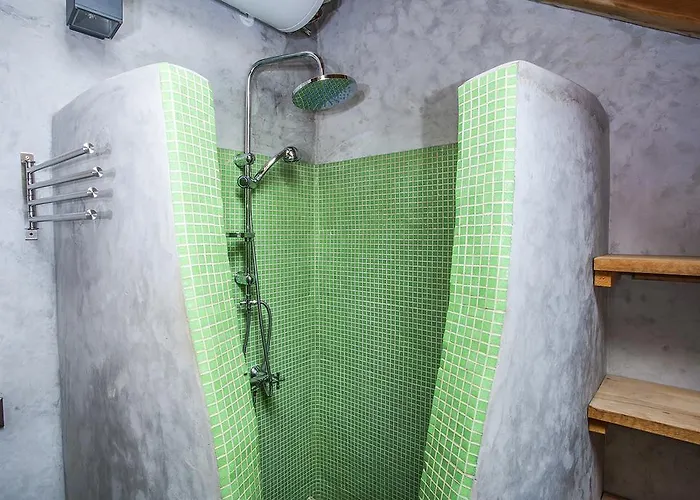 Podkovite Konukevi *