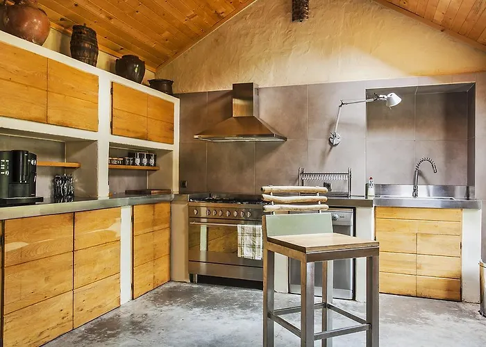 Konukevi Podkovite Karlovo